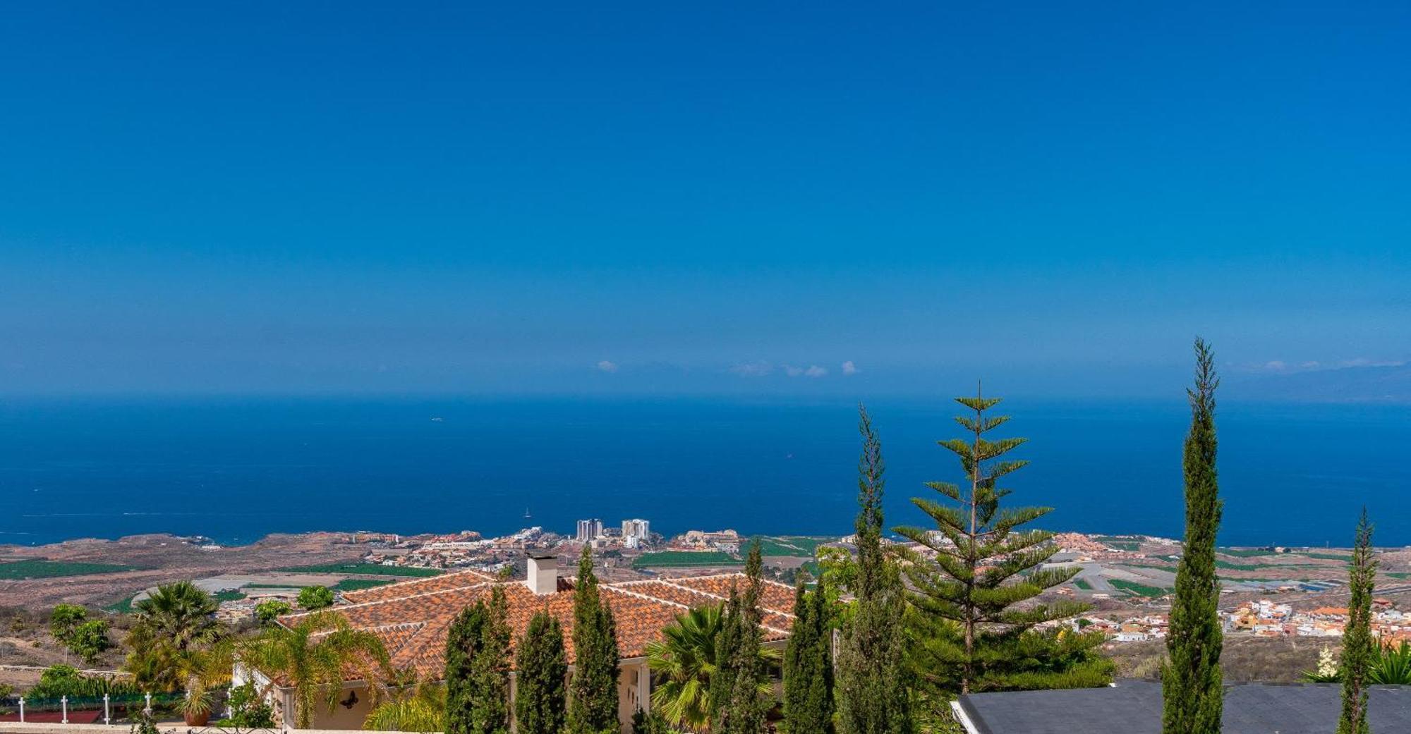 Villa Hibisco, Jacuzzi Y Vistas Al Atlantico Costa Adeje  Exterior foto